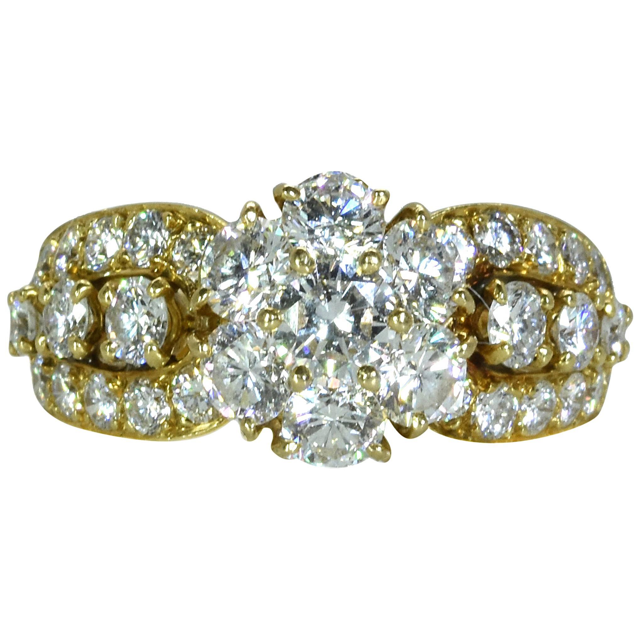 Van Cleef & Arpels Diamond 'Fleurette' Ring For Sale