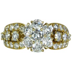 Van Cleef & Arpels Diamond 'Fleurette' Ring 3