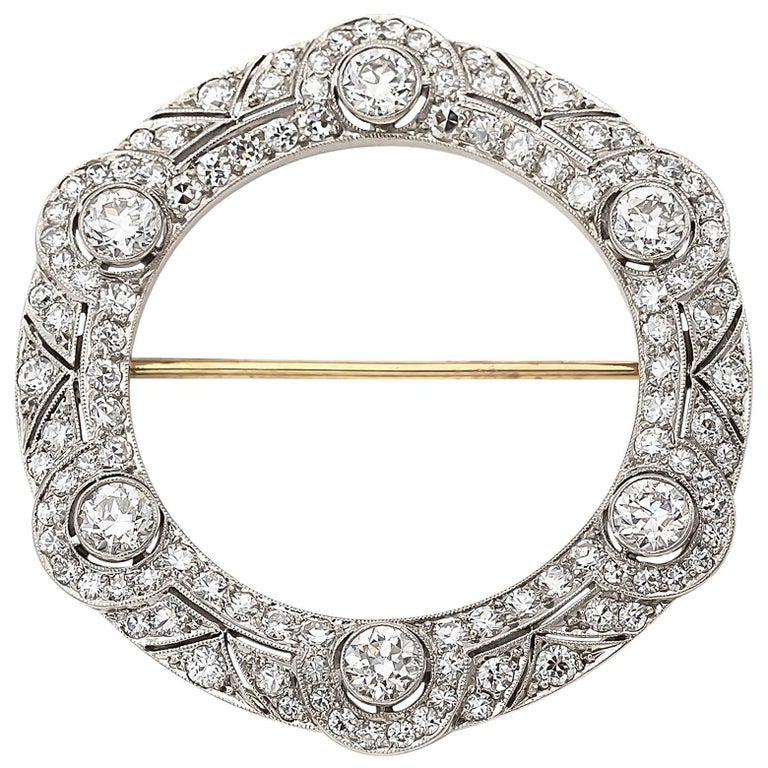 Art Deco Platinum and Diamond Circle Brooch For Sale at 1stdibs