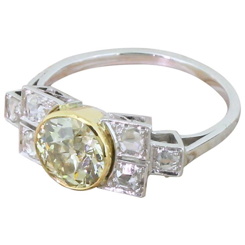 Art Deco 1.54 Carat Fancy Light Yellow Old Cut Diamond Ring