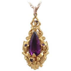 1880s Antique 13.30 Carat Amethyst and Yellow Gold Pendant