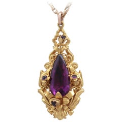 1880s Antique 13.30 Carat Amethyst and Yellow Gold Pendant 9