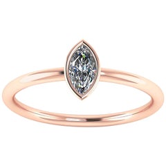 Diamante Blanco Marquesa de 0,20 Quilates Estilo Engaste Bajo en Oro de 18 Kilates