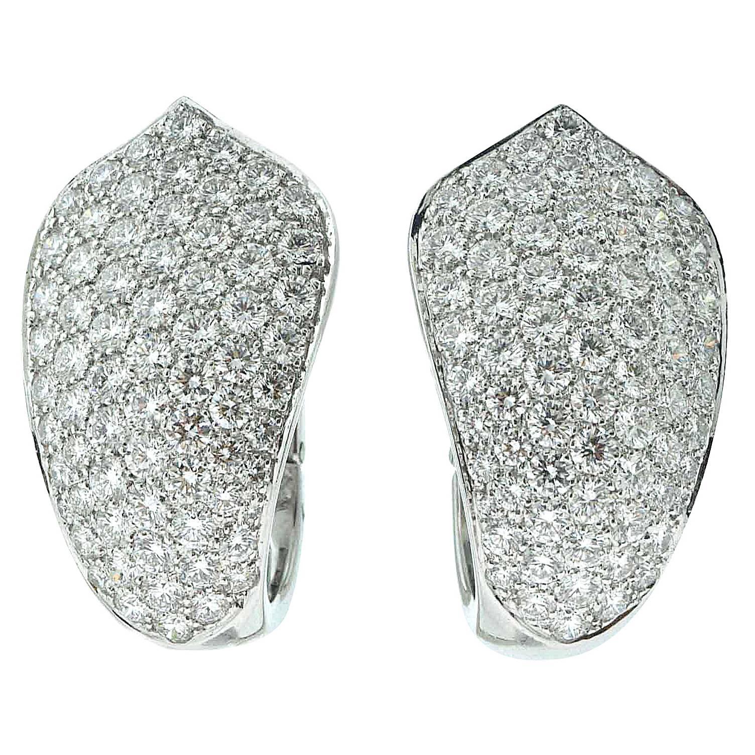 Cartier 10 TCW Pave Diamond White Gold Evening Earrings For Sale