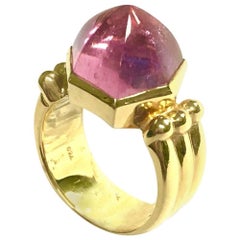Ming's Yellow Gold Pink Tourmaline Cabochon Ring 12