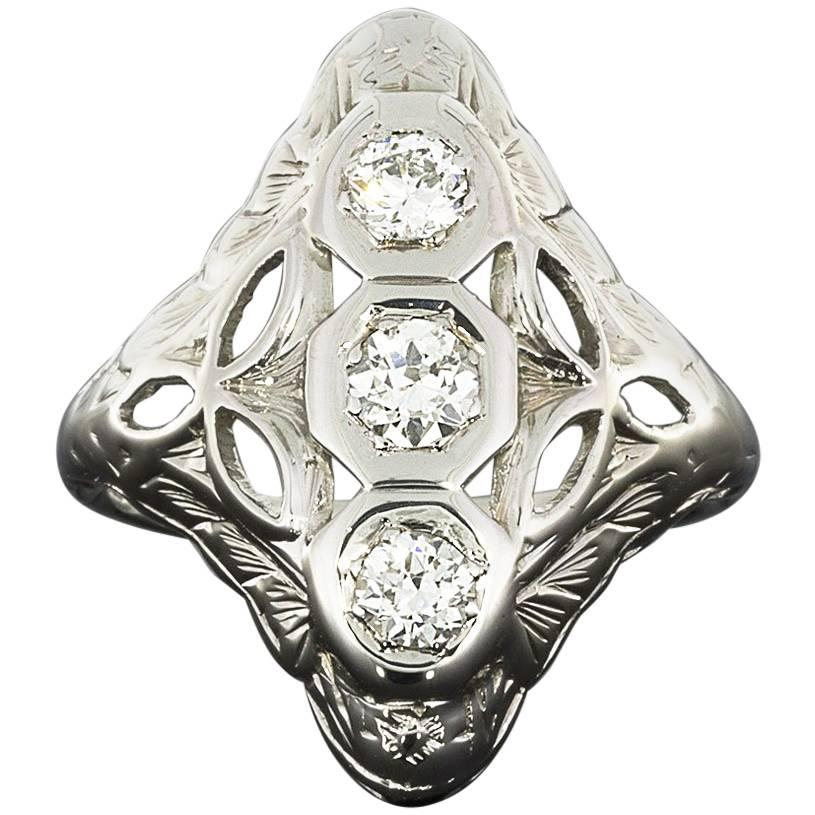 Vintage Old European Diamond Filigree Engraved White Gold Ring