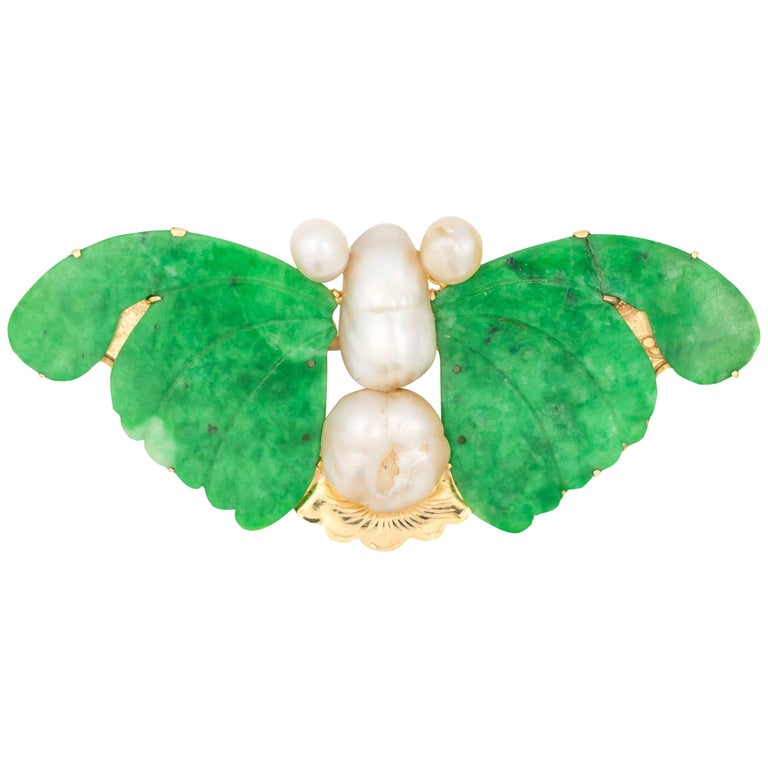 1960s Vintage Butterfly Jade, Pearl and 18K Gold Lapel Pin Brooch at