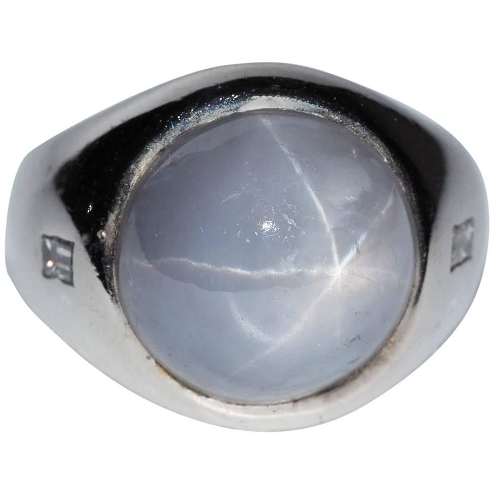 13.40 Carat Natural Star Sapphire Diamond Vintage Ring For Sale