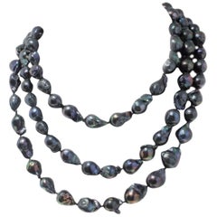 Luise Black Pearl Beaded Necklace