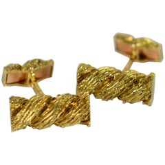 Van Cleef & Arpels Gold Cufflinks, circa 1970 8