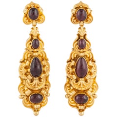 Georgian 18K Gold Garnet Dangle Earrings