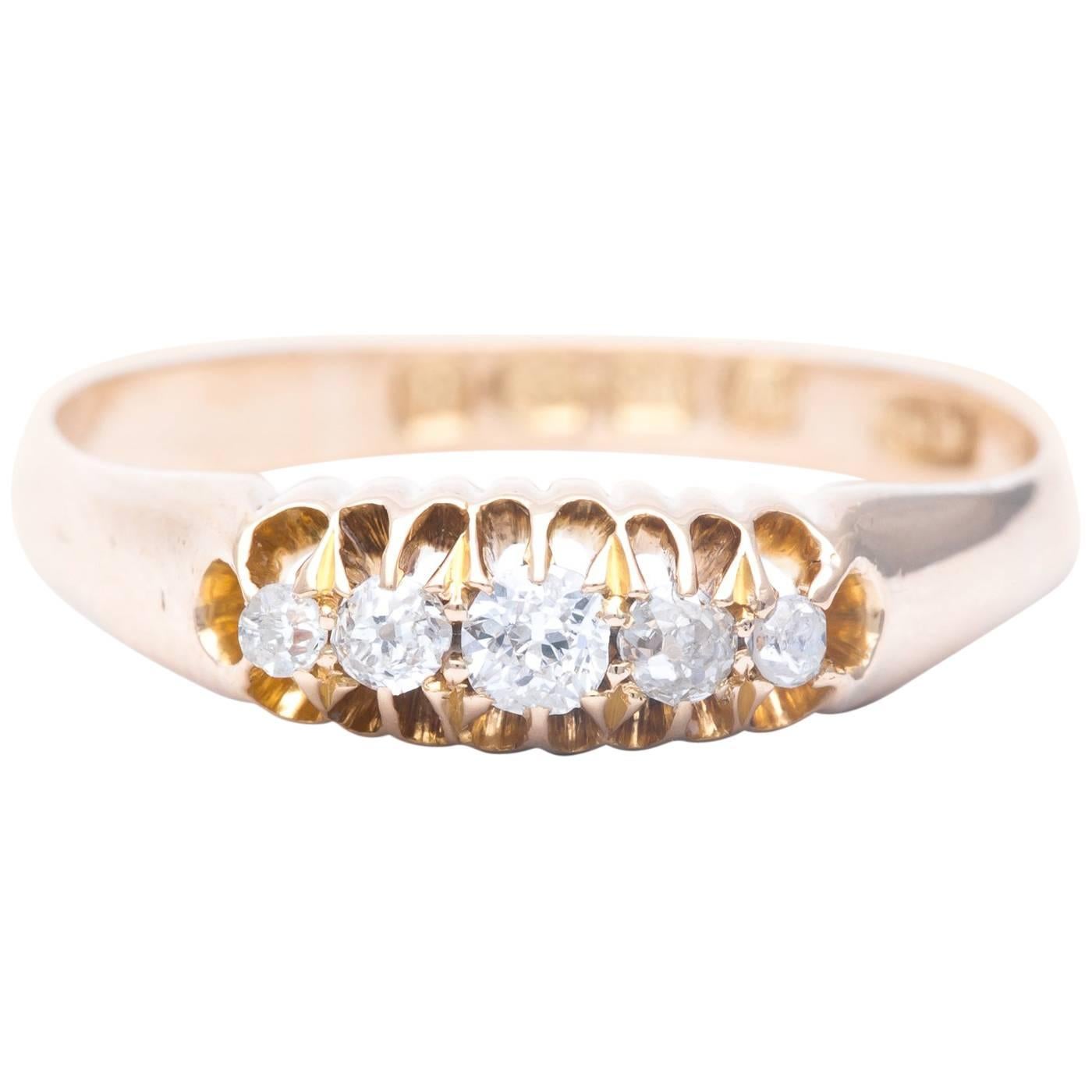 English Five-Stone Diamond Wedding Band in 18 Karat Gold For Sale