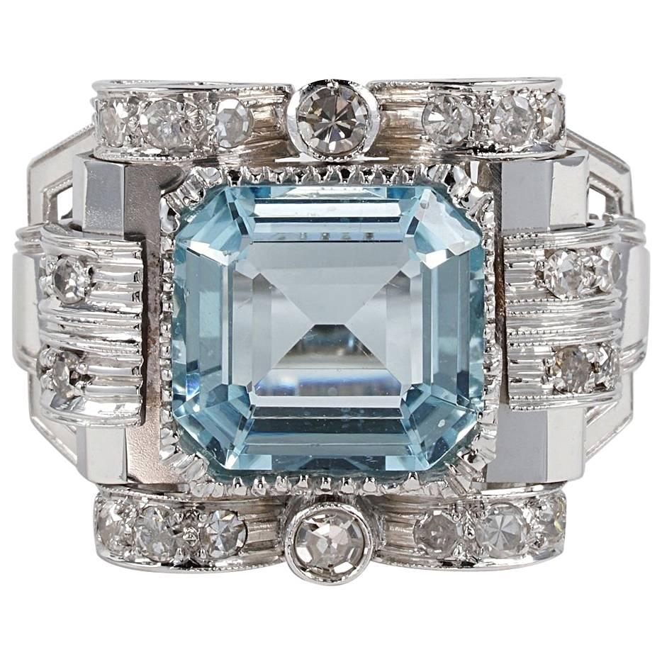 Art Deco 5.20 Carat Aquamarine Diamond Ring