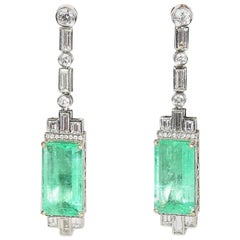 Art Deco Design 18 Carat Emerald and Diamond Pendant Earrings Stamped Castellani