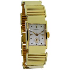 Longines Yellow Gold Art Deco Manual Bracelet Wristwatch, 1940s 8