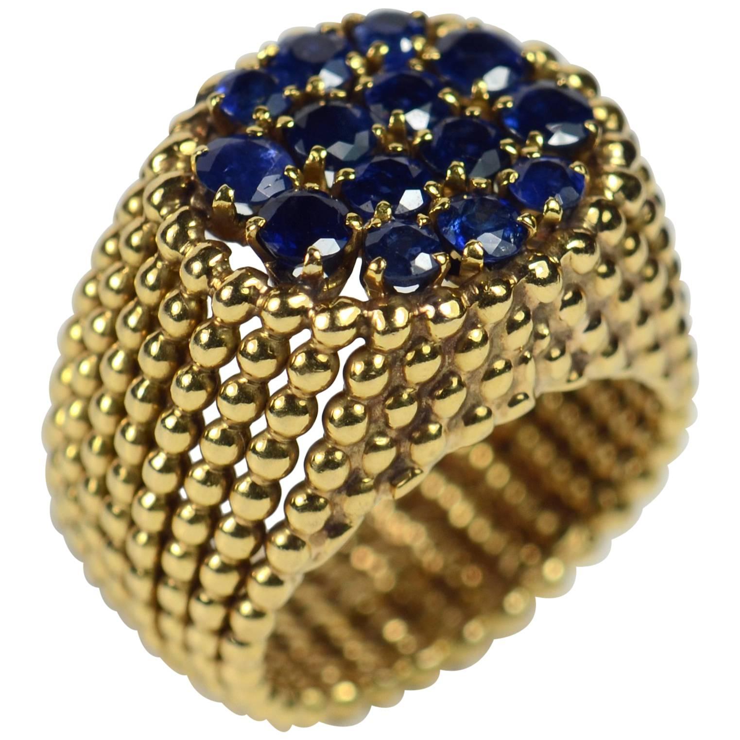 Französischer Saphir-Gold-Ring, um 1950 im Angebot