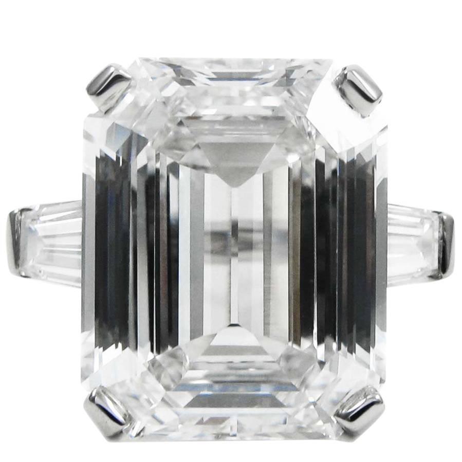 GIA Certified 7.57 Carat Emerald Cut G VS1 Diamond Platinum Ring