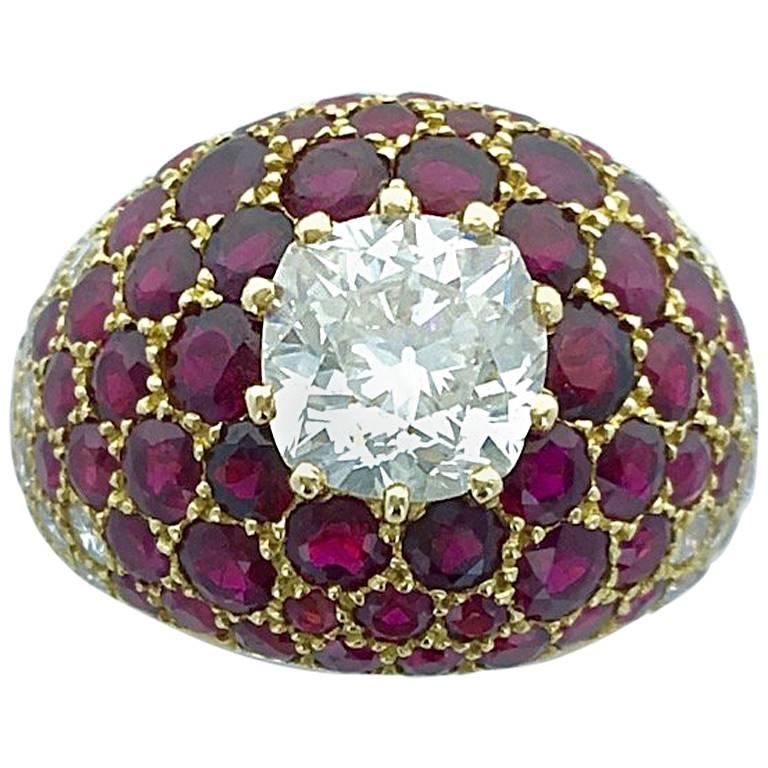 Lorenz Baumer Diamond Ruby Yellow Gold Ring