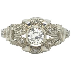 Vintage Old Cut Diamond Ring in 18 Carat White Gold