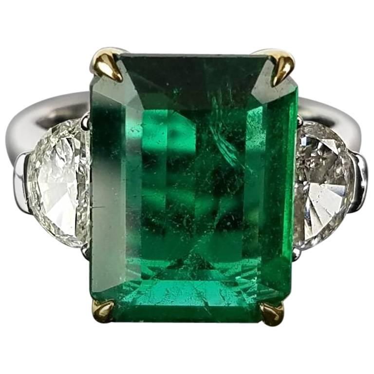 Classic Three-Stone Zambian Emerald and Diamond Cocktail Ring