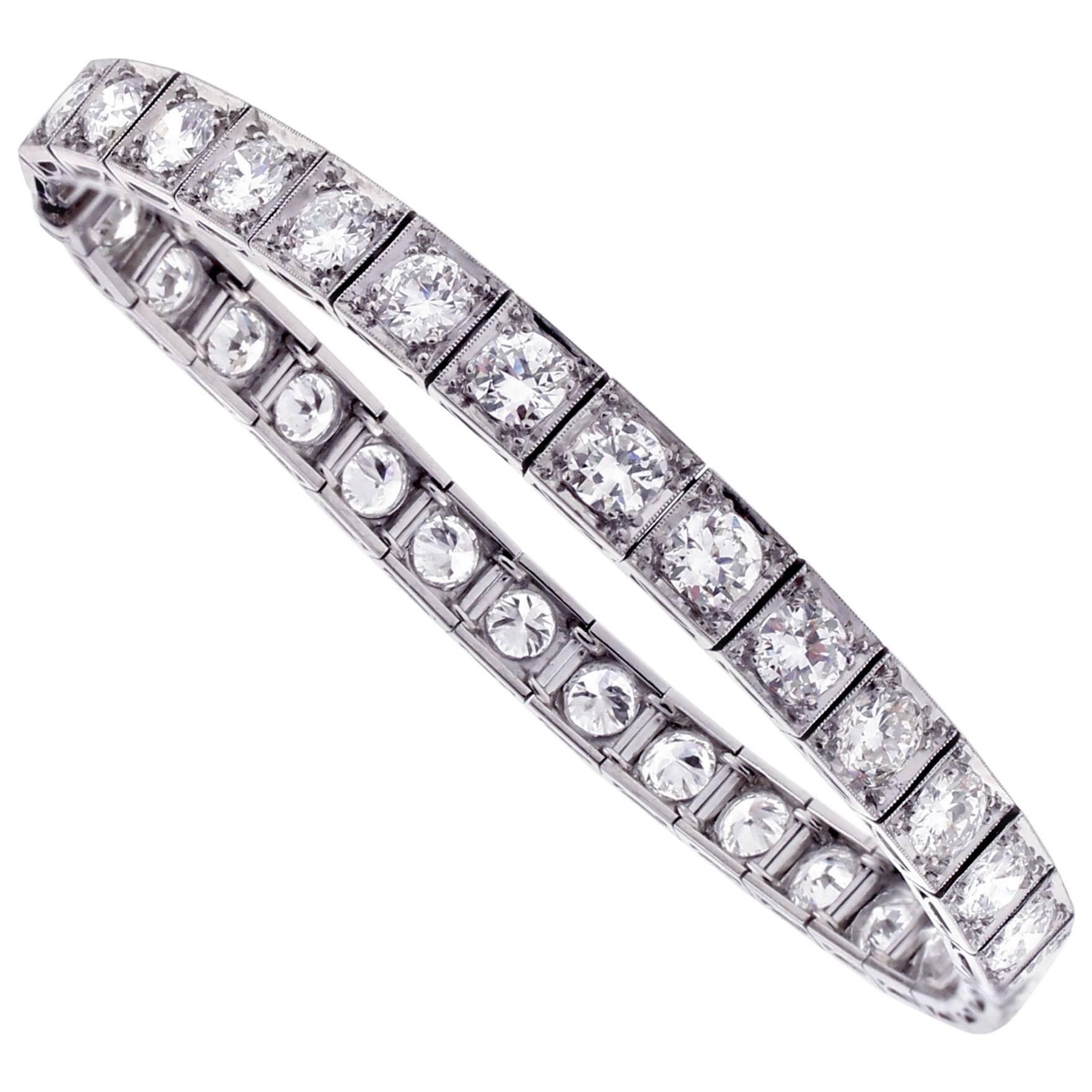 1930s Straight-Line Diamond Bracelet