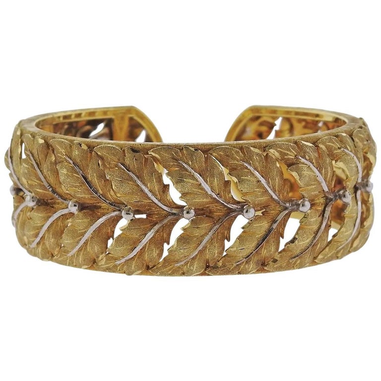 Mario Buccellati Leaf Motif Gold Cuff Bracelet at 1stDibs