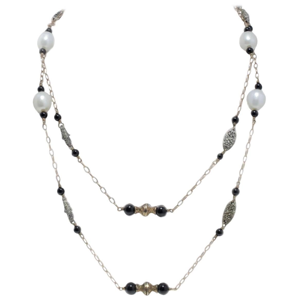  Pearl and Onyx, Gold Necklace