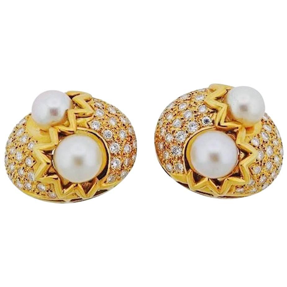 Stunning 1990s 18 Karat Gold Pearl and 2.00 Carat G-H VS Diamond Clip Earrings