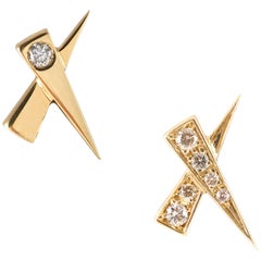 Daou Diamond Kisses Earrings in Yellow Gold, Dynamic, Contemporary, Romantic