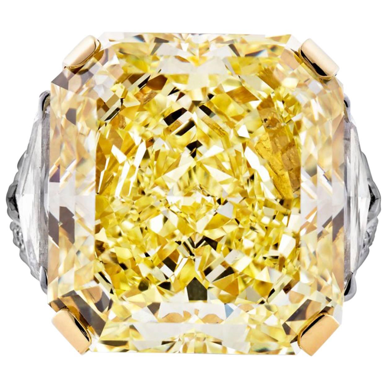 Intense Yellow Diamond Ring, 21.30 Carat
