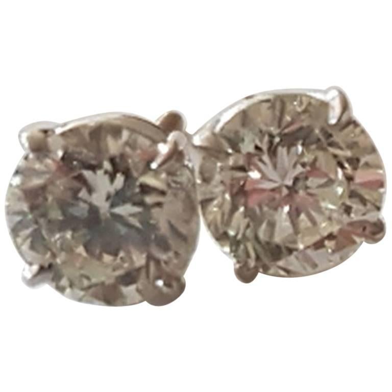 Stunning Solitaire Diamond Earrings Approx 2.8 Carat Total Studs
