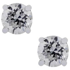 Round Brilliant Diamond Stud Earrings