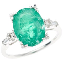 Emerald Diamond Ring Oval Cut 4.66 Carat