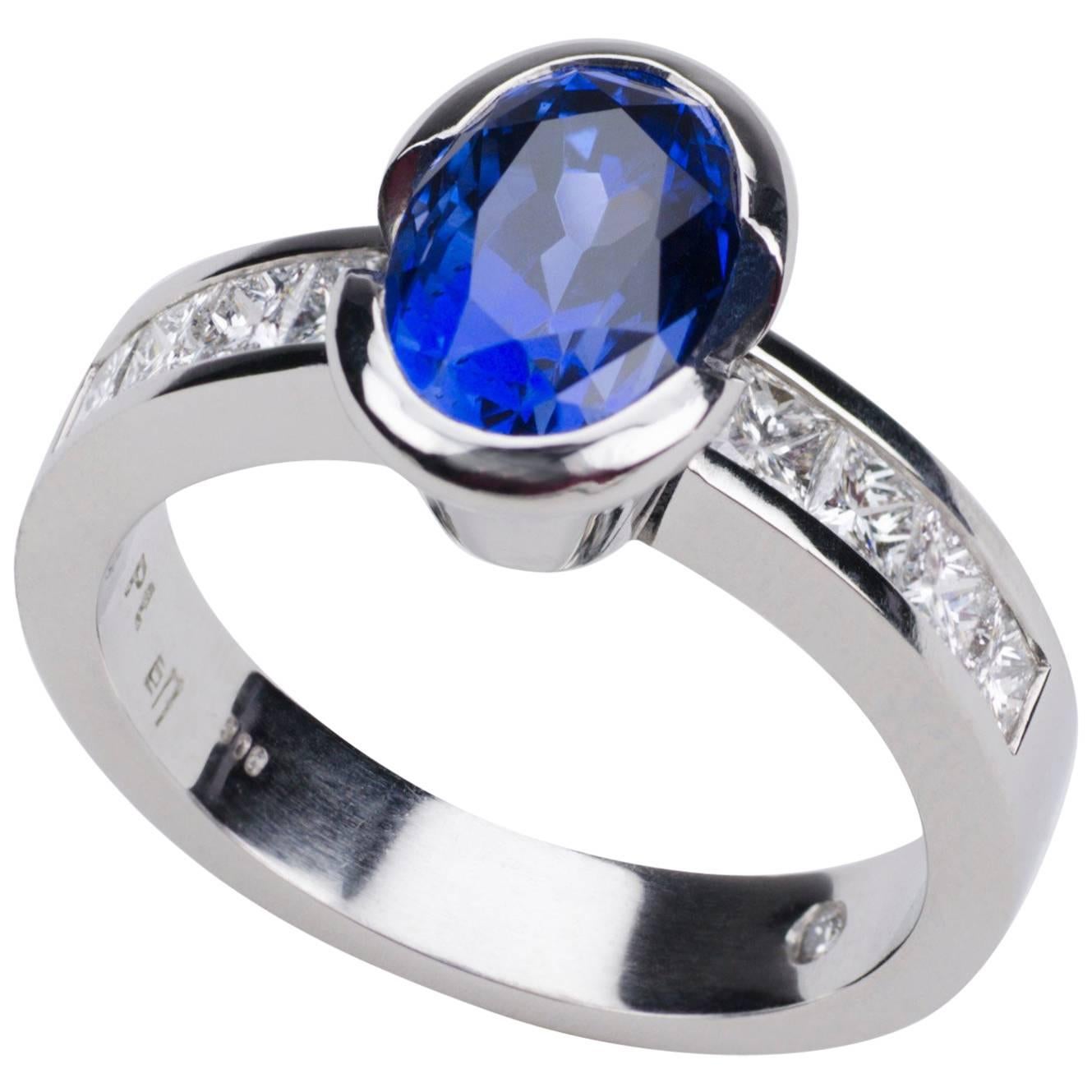 Platinum Blue Sapphire Princess Cut Diamonds Engagement Ring For Sale