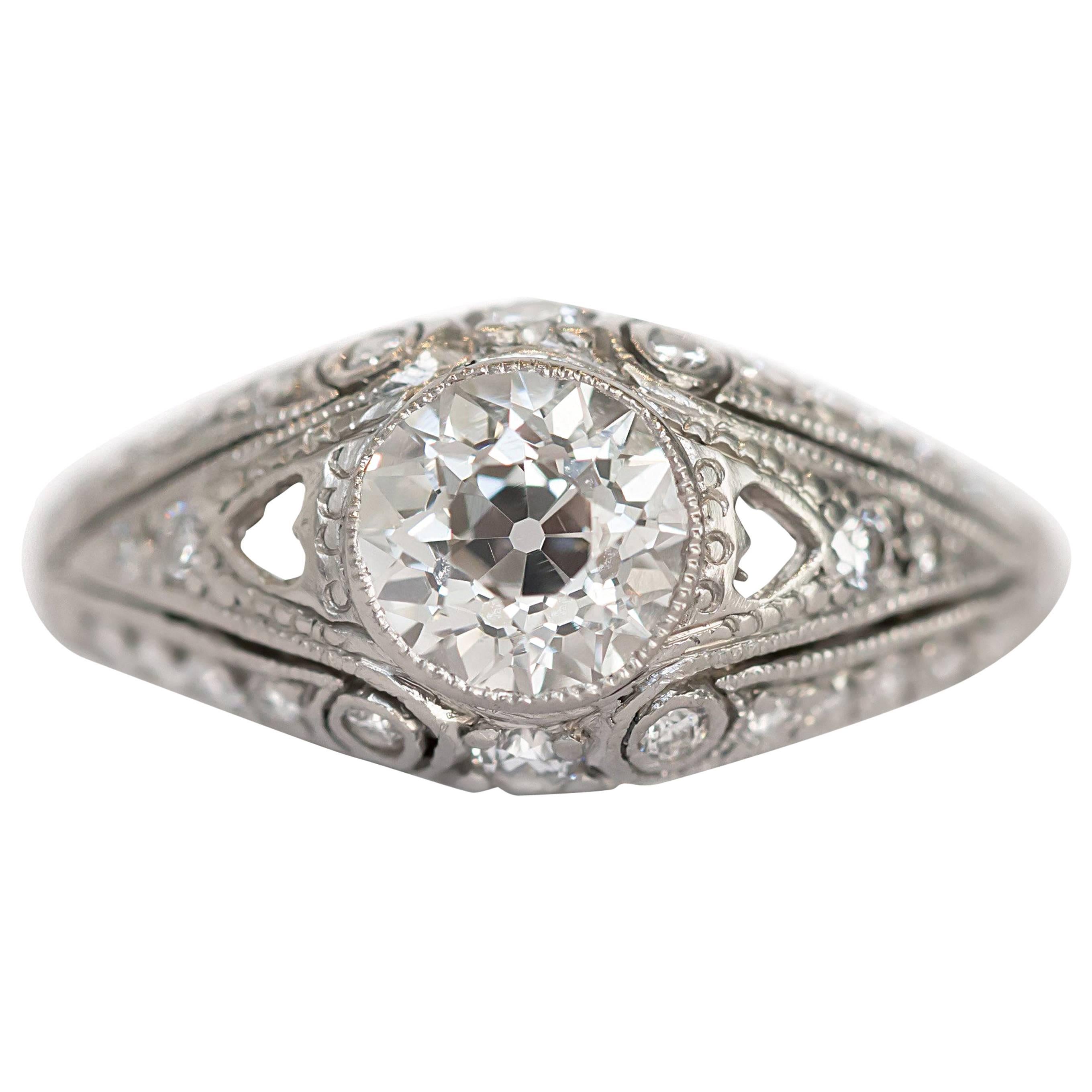 GIA Certified 1.05 Carat Diamond Platinum Engagement Ring For Sale