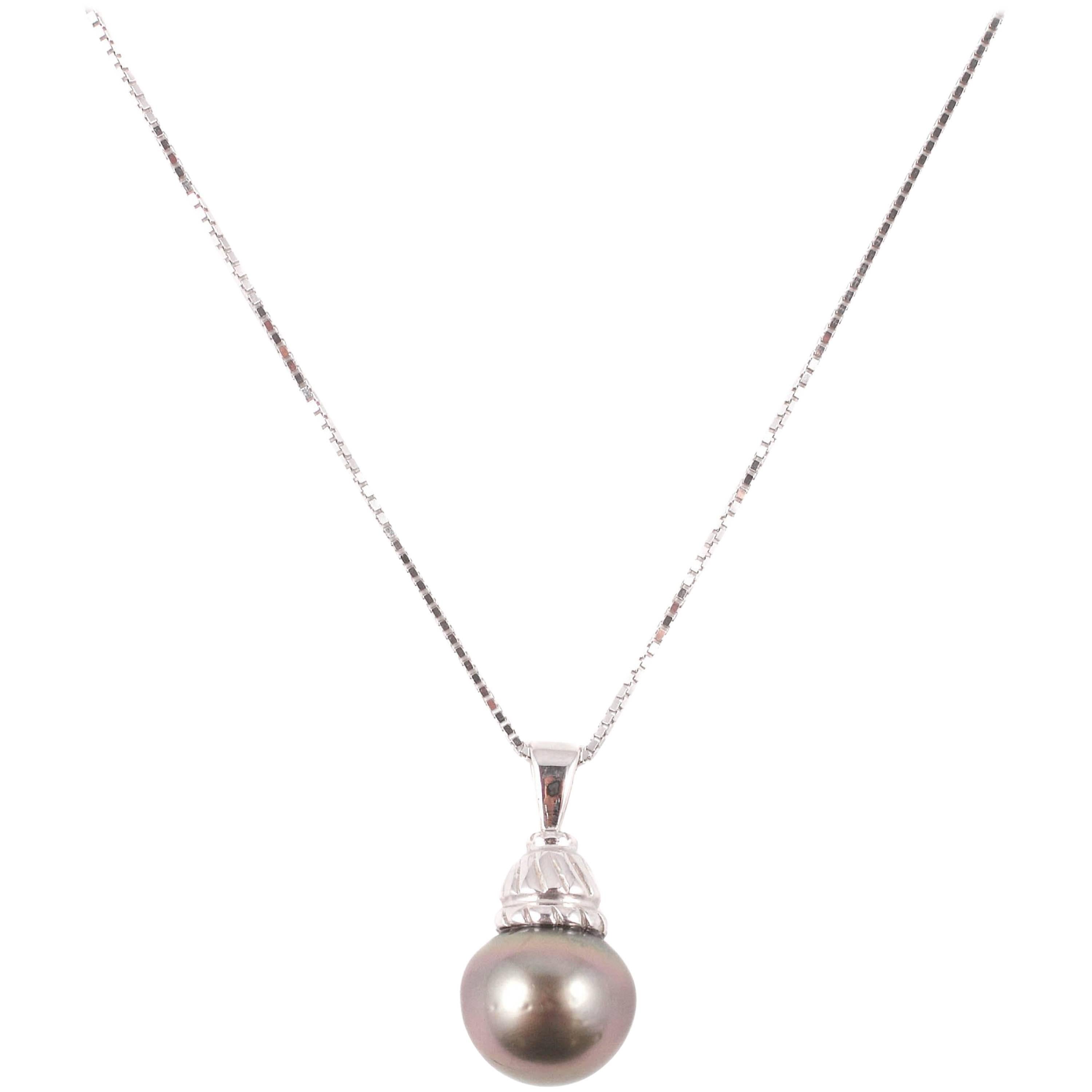 Natural Color Tahitian Cultured Pearl White Gold Necklace
