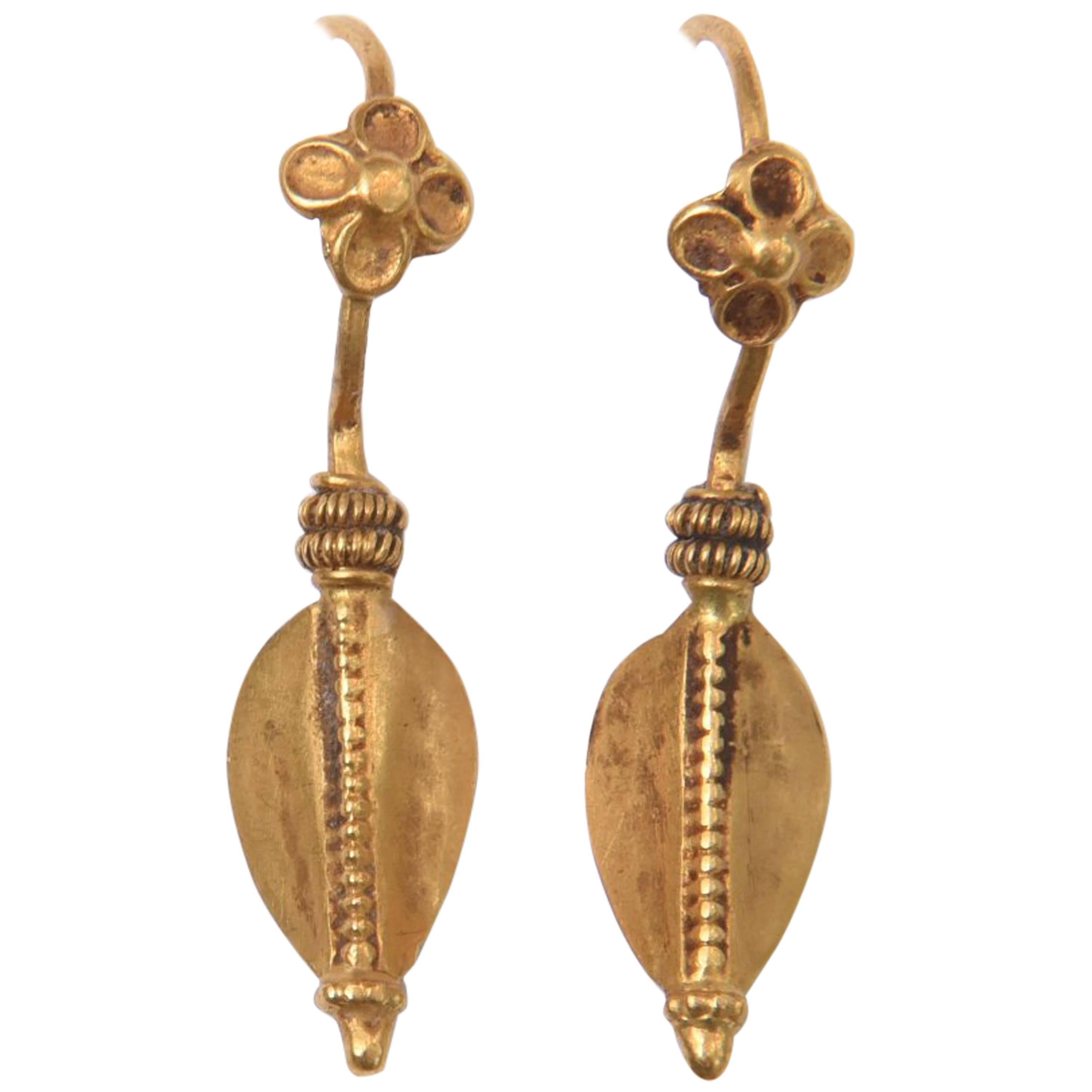 22 Karat Gold South Indian Earrings For Sale