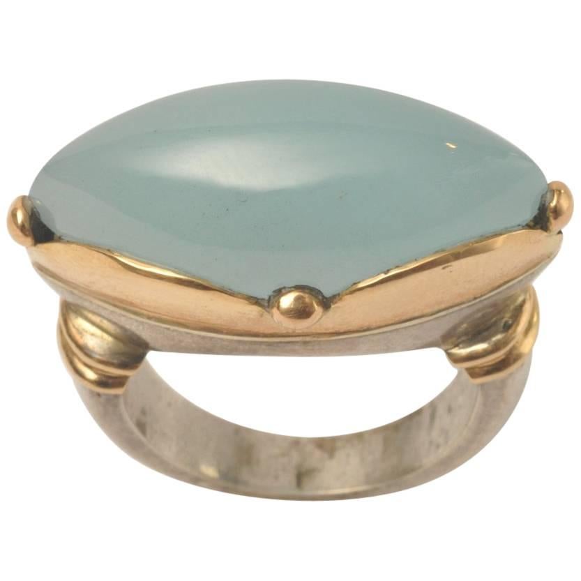 Cabochon Calcedony Cocktail Ring in 18 Karat Gold For Sale