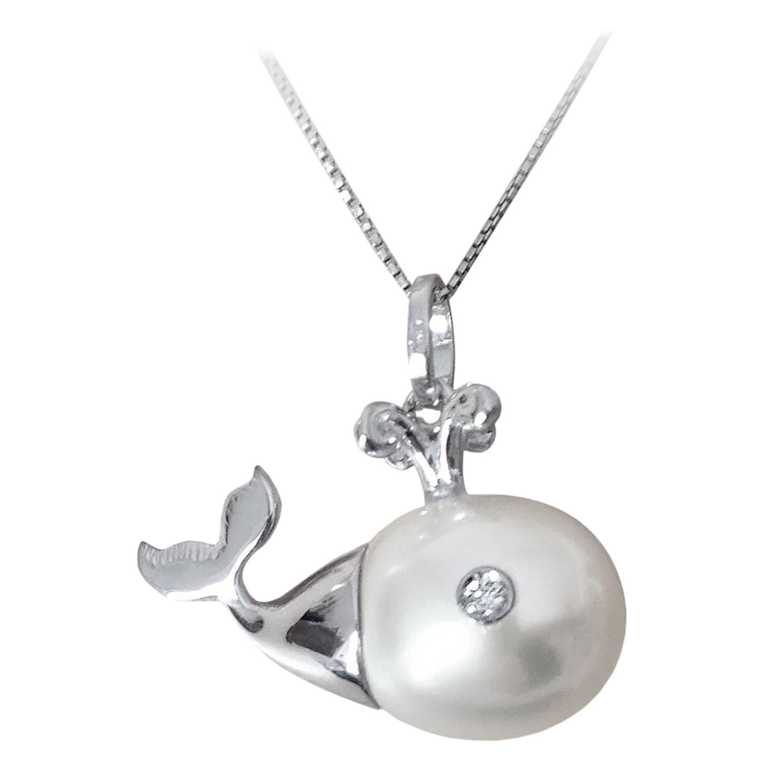 White Diamond Pearl 18Kt Gold Whale Pendant/Necklace
