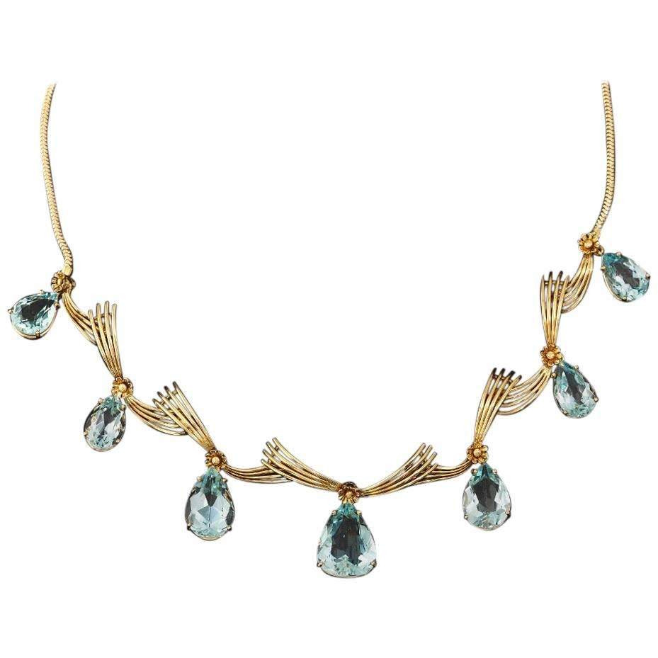 Retro 18 Karat Gold Link Statement Necklace with Aquamarine Pendant Drops For Sale