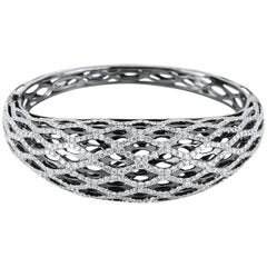 Carlos Udozzo 18 Karat White Gold Bangle with 567 Diamonds Bracelet