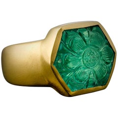 Vintage Mughal Emerald Ring
