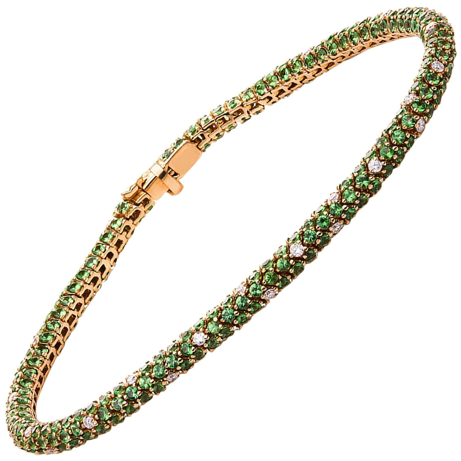 Carlos Udozzo 18 Karat Rose Gold Unisex Green Tsavorite and Diamond Bracelet For Sale