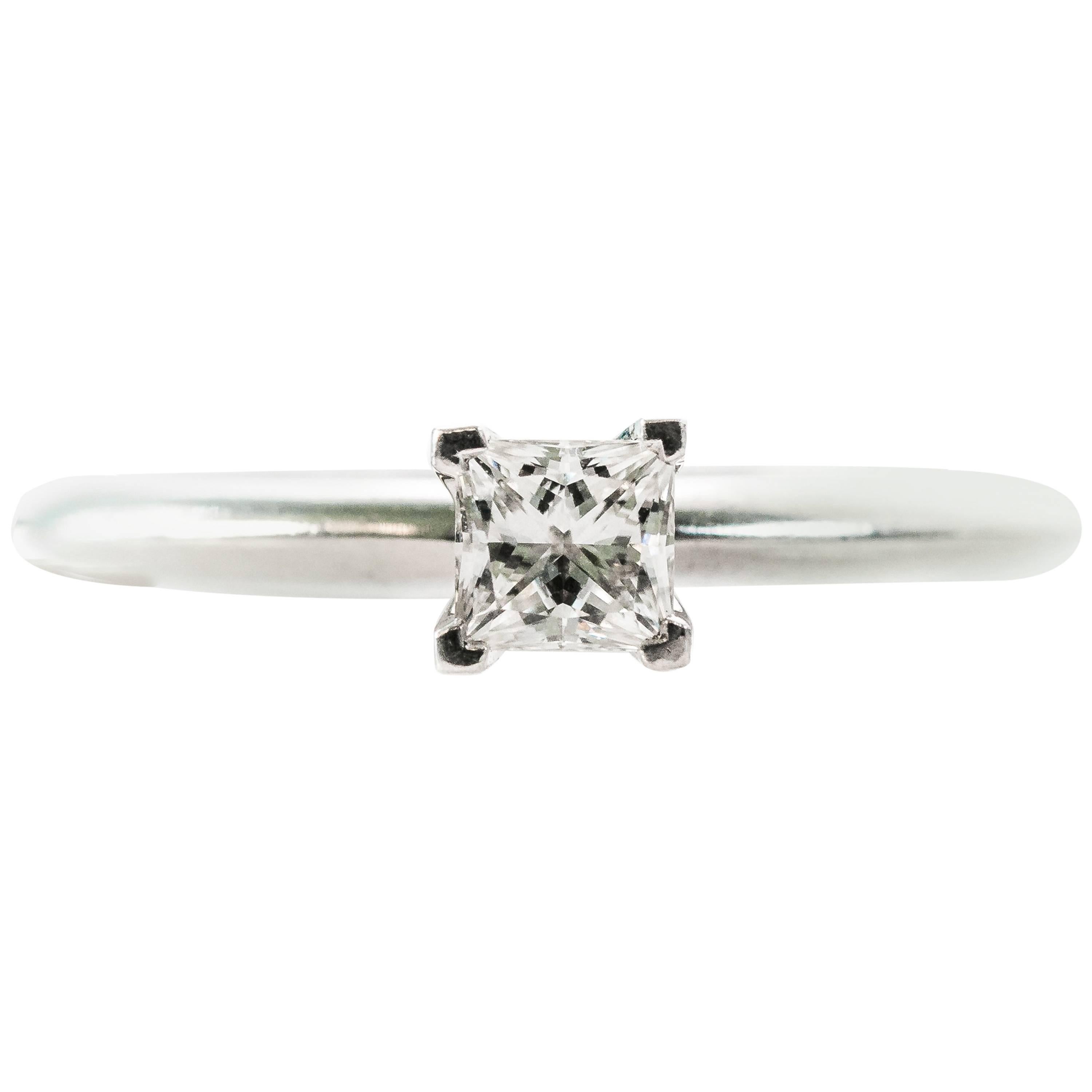 Tiffany & Co. 0.33 Carat Princess cut Diamond and Platinum Engagement Ring