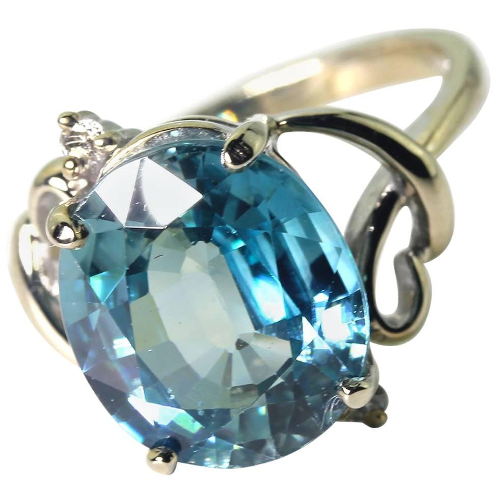 Gemjunky Natural 7.8 Ct Bright Blue Zircon & Diamond 14Kt Gold Cocktail Ring