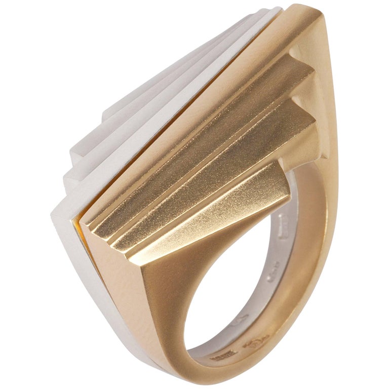 Emer Roberts Solid Gold Art Deco Fan Ring For Sale at 1stDibs