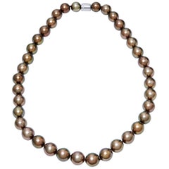 H&H 18 Inch Chocolate Tahitian Pearl Necklace with 18 Karat Diamond Clasp