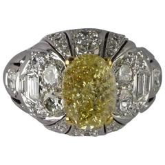 Certified Fancy Yellow Diamond 2.11 Carat Gold Bombe Ring, circa 1960 8