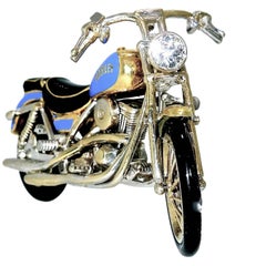 Harley Motorcycle Brooch in 18 Karat with Diamonds and Ruby