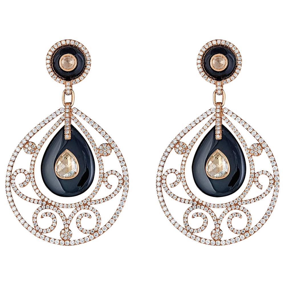 Diamond and Onyx Yellow Gold Earrings For Sale